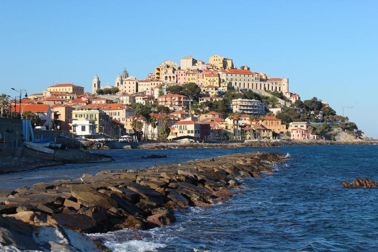 Il Sole Di Poggi Bed and Breakfast Imperia Eksteriør billede