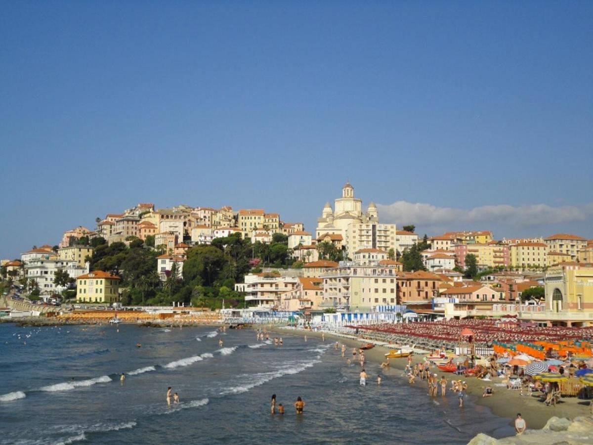Il Sole Di Poggi Bed and Breakfast Imperia Eksteriør billede
