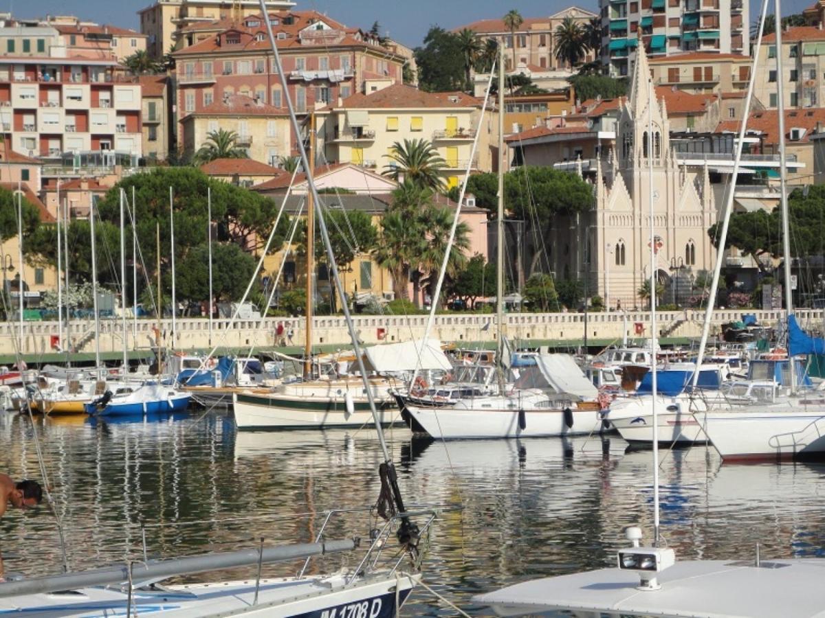 Il Sole Di Poggi Bed and Breakfast Imperia Eksteriør billede